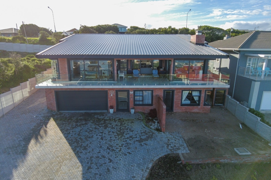 4 Bedroom Property for Sale in Tergniet Western Cape